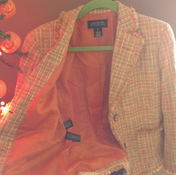 Jacket - Picture 2 of 4